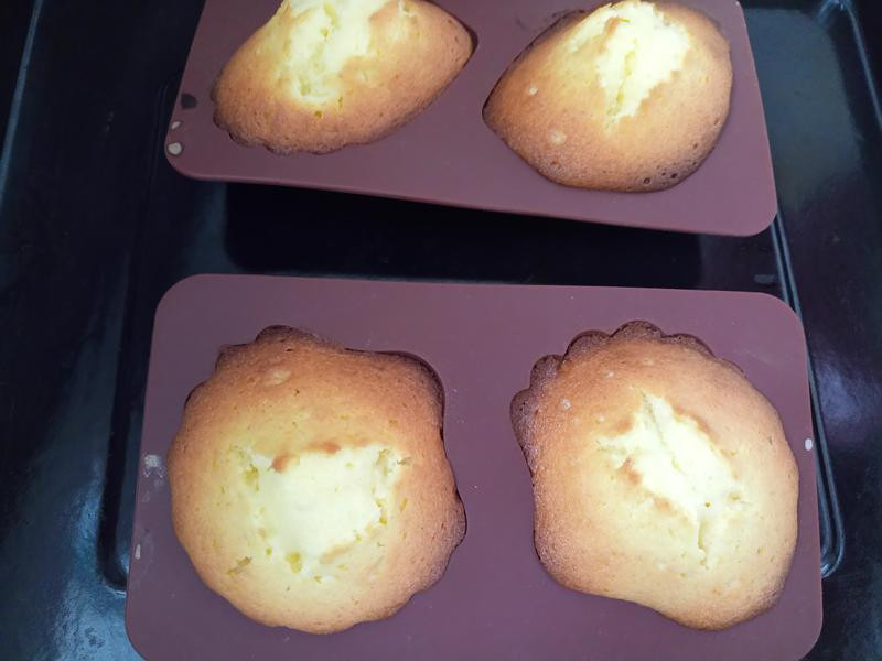 ��������������