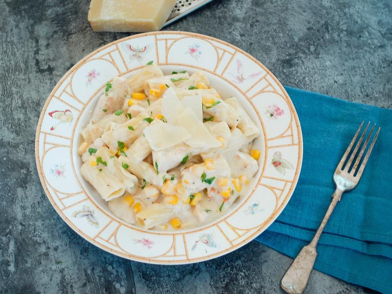 起司鲜奶油鸡肉玉米粉的做法