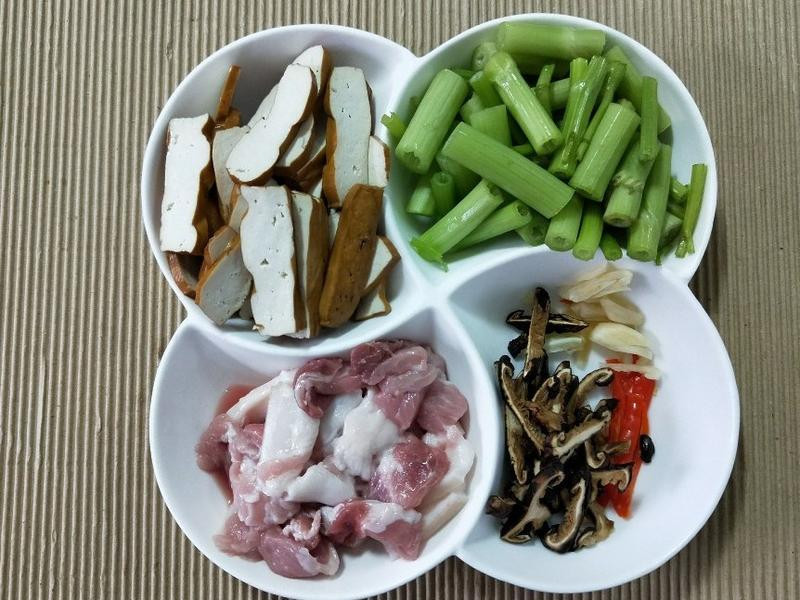 �����۲˳����ɵ�����