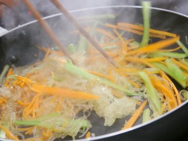 ��˿����������