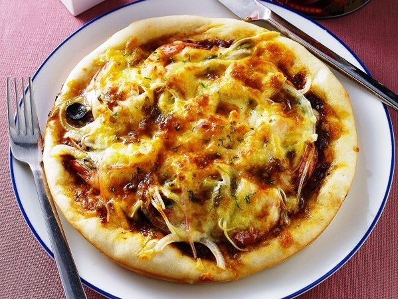 肉燥海鲜披萨的做法