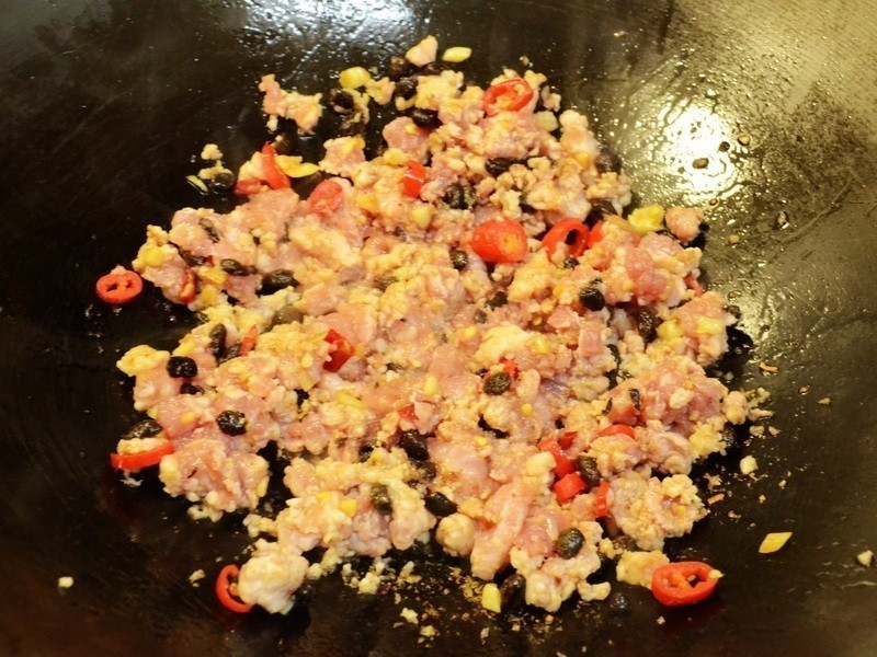 �����·���Ӭͷ������