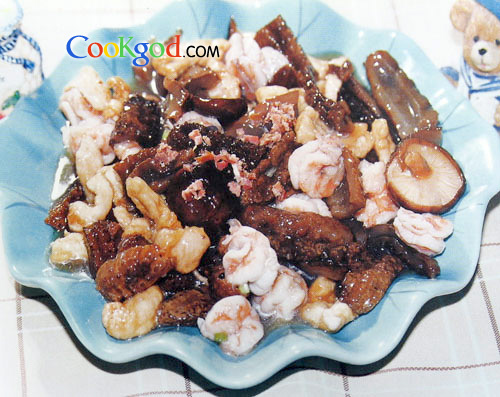 三鲜焖海参的做法