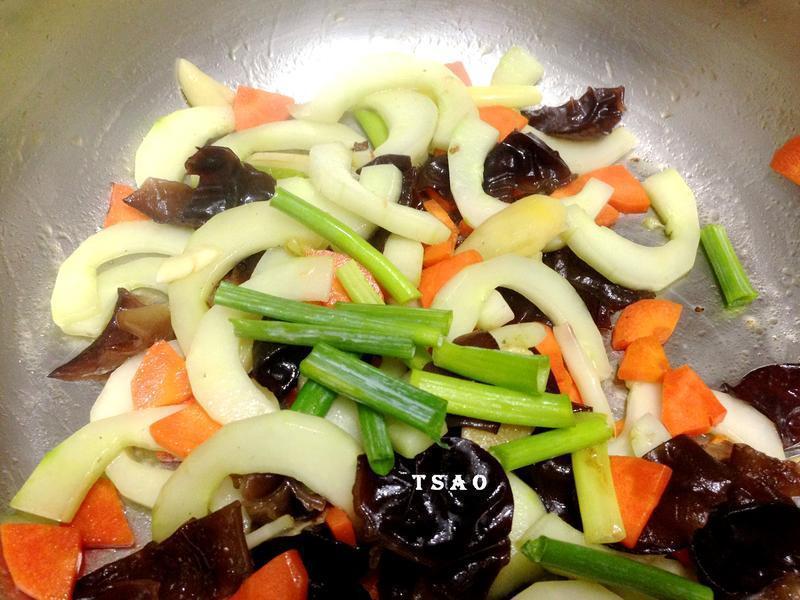 ��ľ������ƹϵ�����