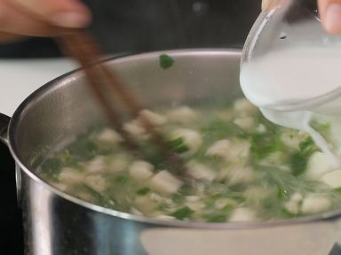 ���ض������˸�������