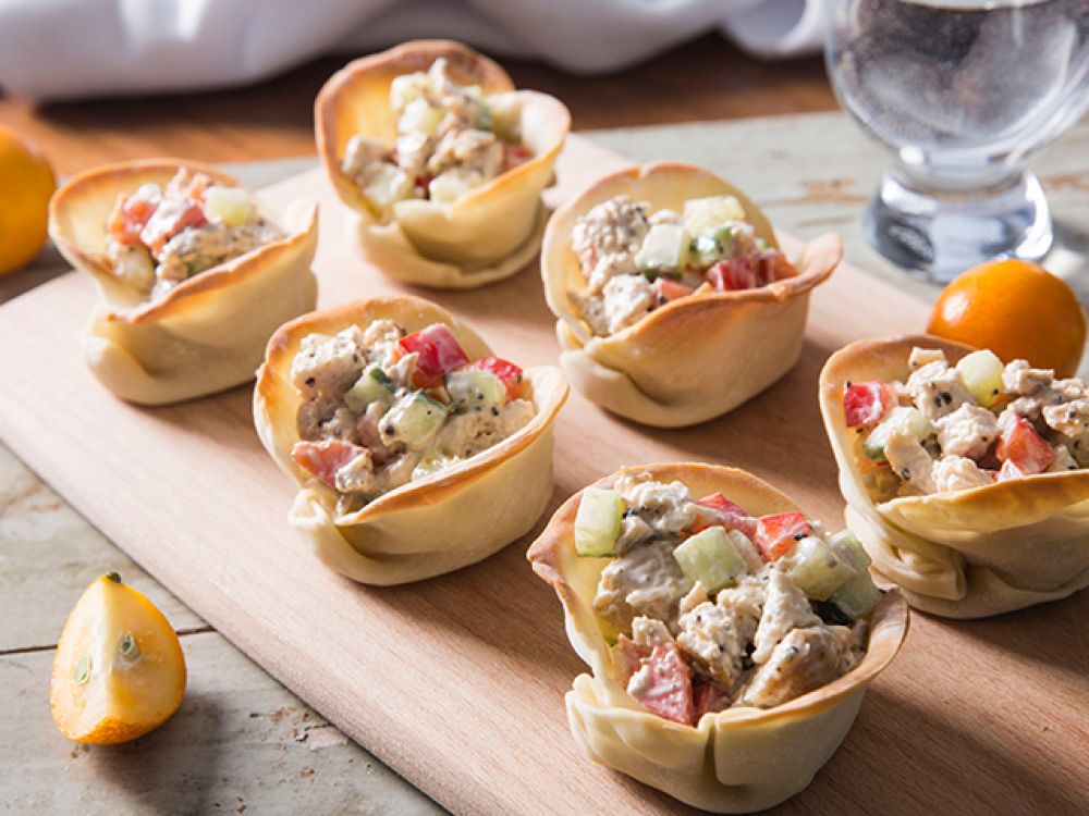 ����ɫ����������