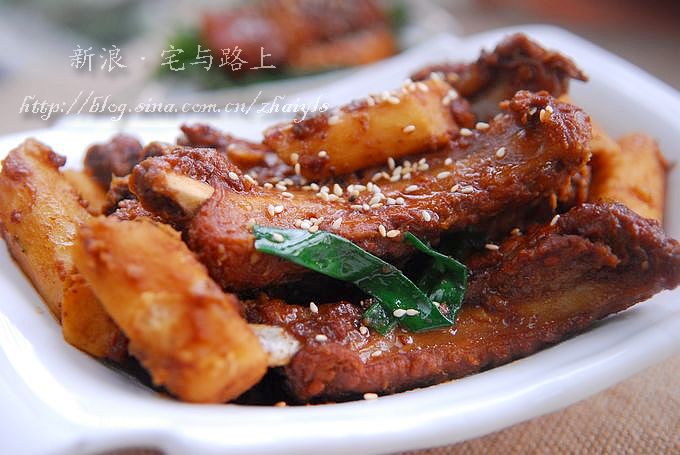 ����Ũ����ζ�Ƴ��Ļƶ����մ��ŵ�����