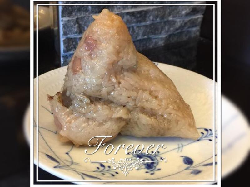 南部传统月桃叶干贝粽的做法