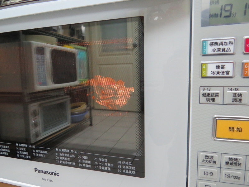 �h������������