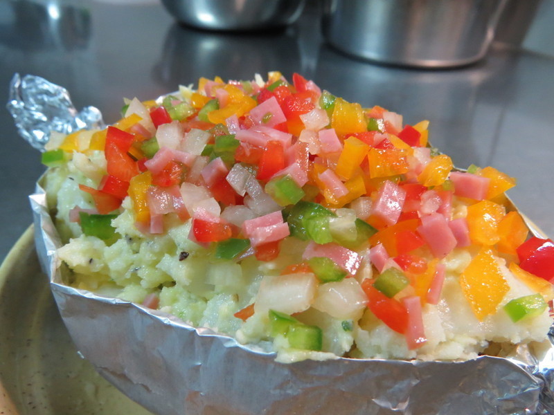 �h������������