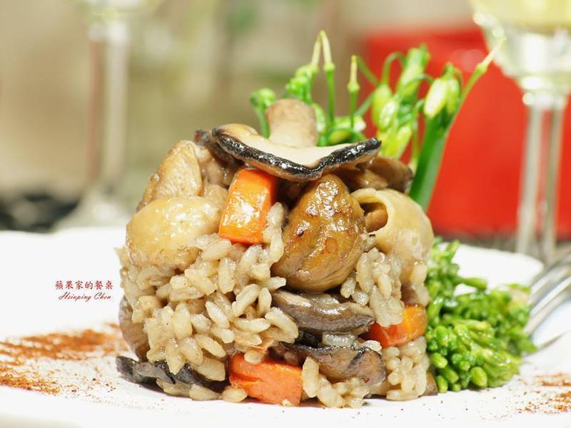 野菇栗子鸡肉炖饭的做法