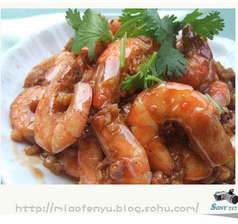 ��������ЦϺϺ������һ�γ����������ʵ�ζ��������