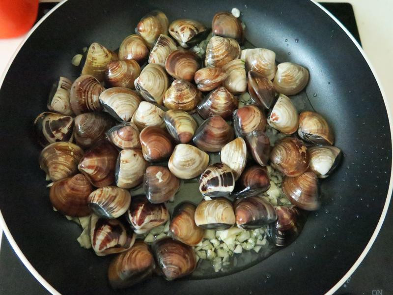 ����׾Ƹ��۵�����