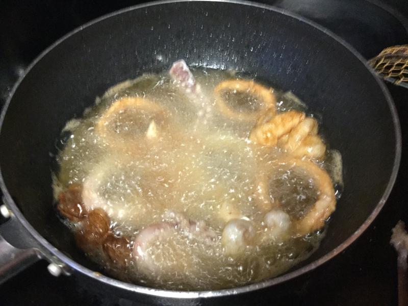 �ִ໨֦һCalamari������