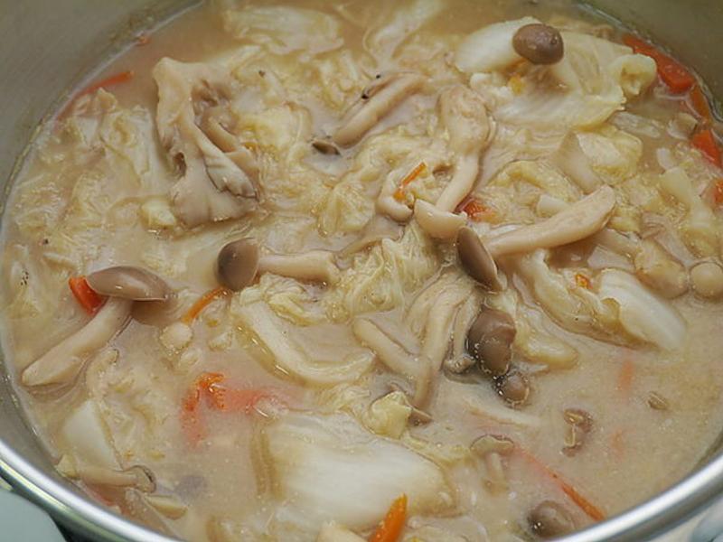 味噌菇菇白菜的做法