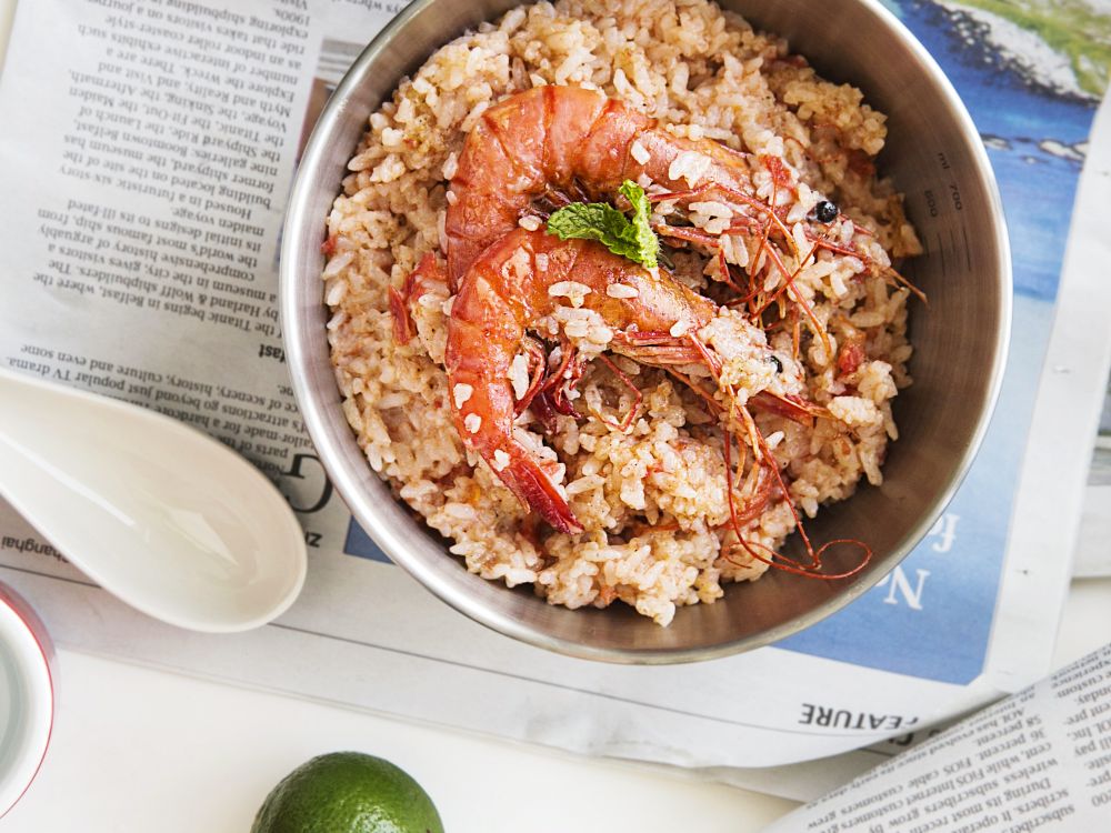 整个番茄大虾饭的做法