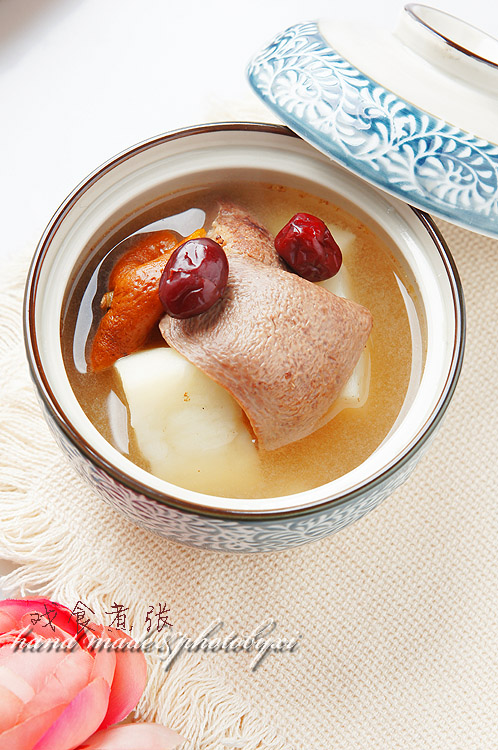 平民食材也可以逆袭为春季养生明星——猪横脷炖淮山的做法