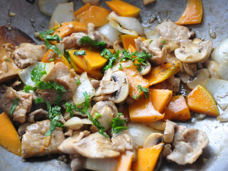 ����Ģ�����Ϲ�����Ƭ������