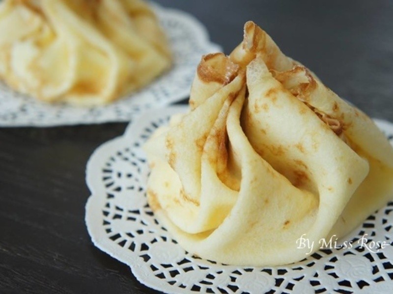 草莓可丽饼福袋的做法