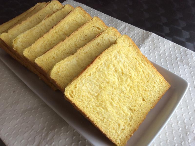 鲜奶南瓜土司的做法