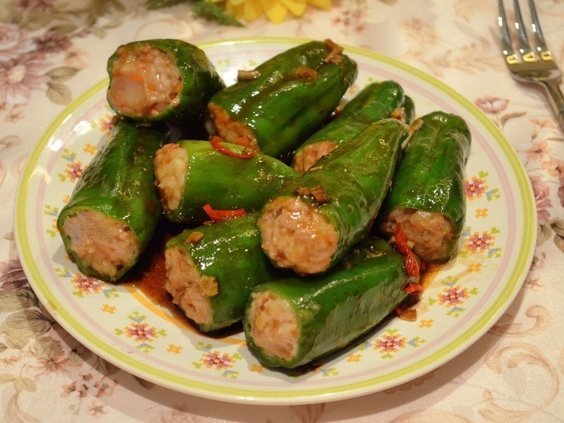 蒜汁青甜椒酿肉的做法
