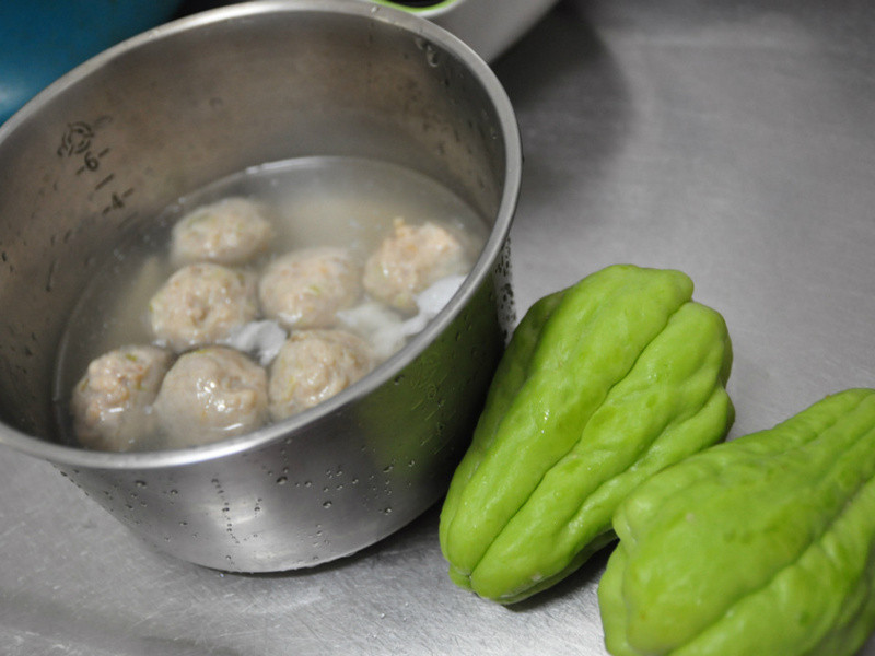 �۲�ݩ���������ֹ���������