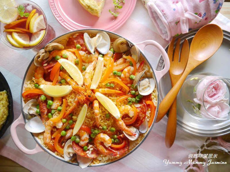 ?蕃红花海鲜腊肠炖饭?Paella的做法