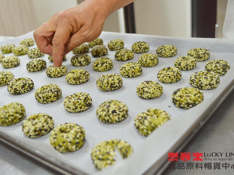 ���ֿ�����֥��Ĩ��Ĵָ���ɵ�����