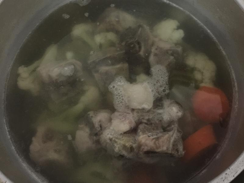 ��Ҭ����������