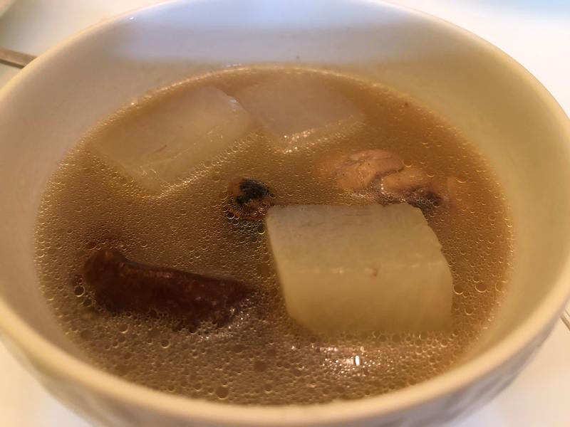 香菇菜头鸡汤的做法