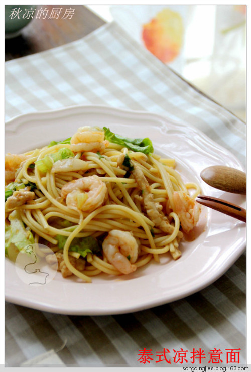 ����������ˬ��θ�ġ���̩ʽ�������������