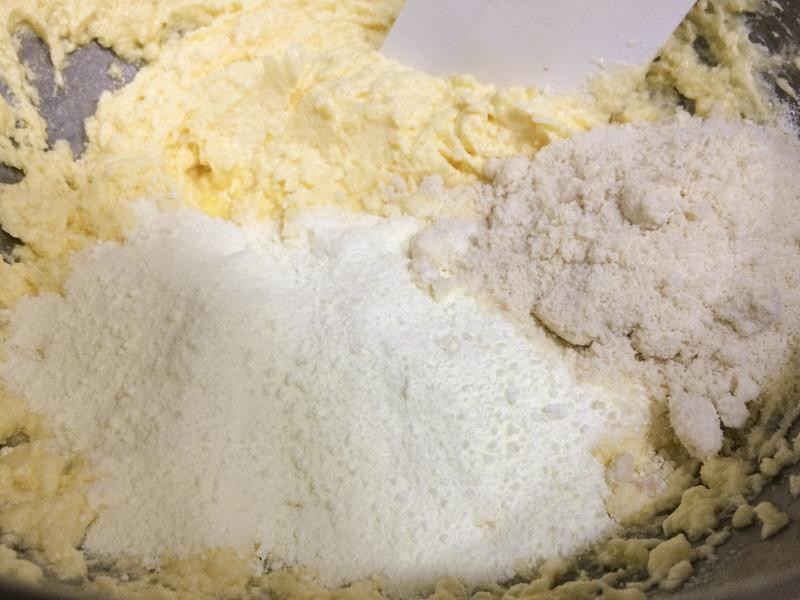 ���ܲ������������