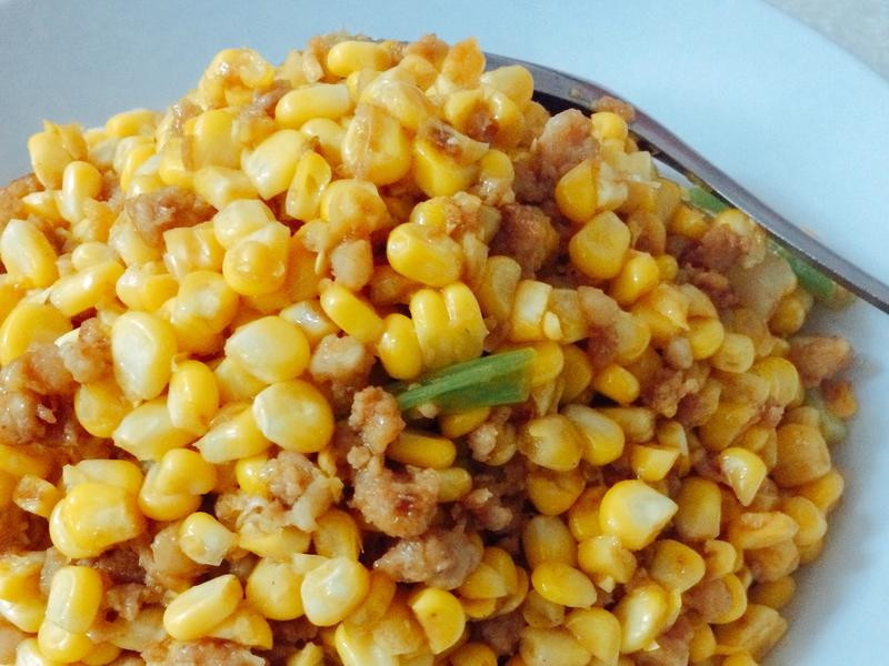 沙茶玉米炒肉末的做法