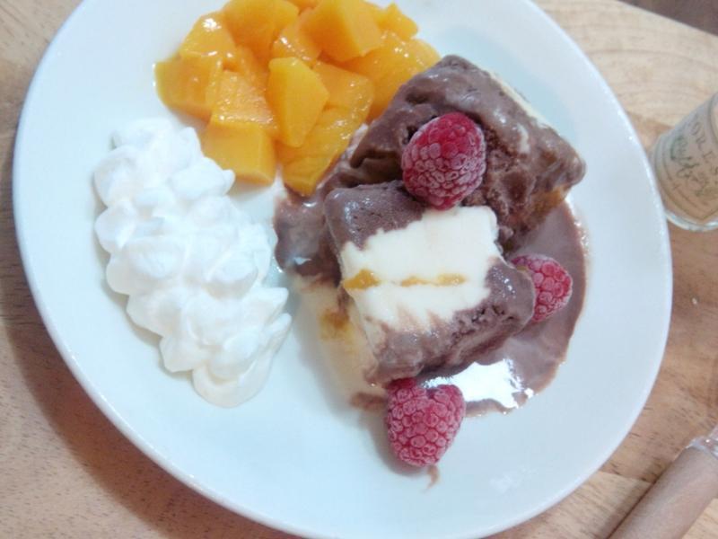 ��˫ɫ�ƶ������ͱ���ܵ�����