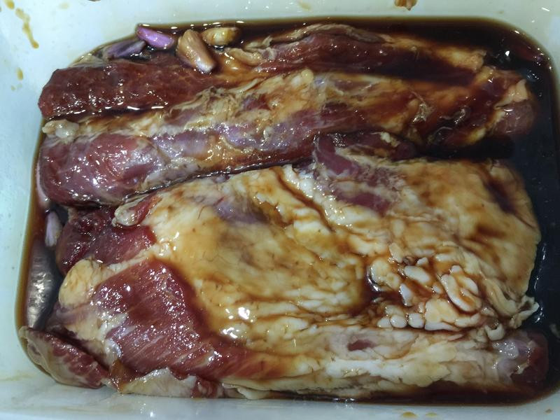 ����ر������������