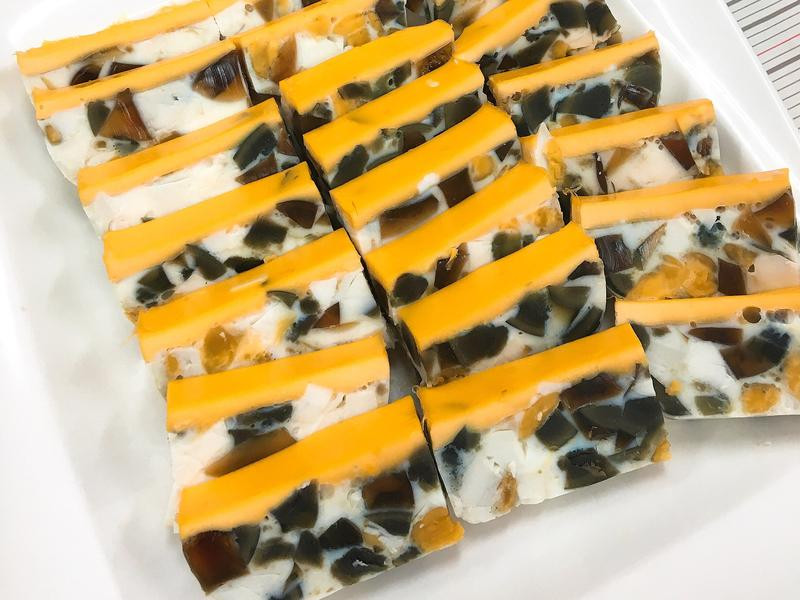 �ƽ������ɫ��������