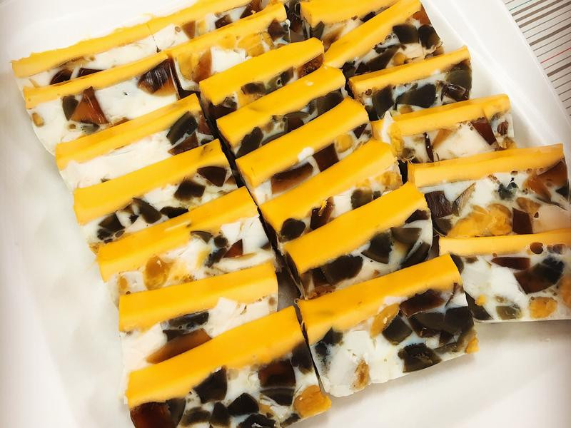 »Æ½ð±ÈÀýÈýÉ«µ°µÄ×ö·¨