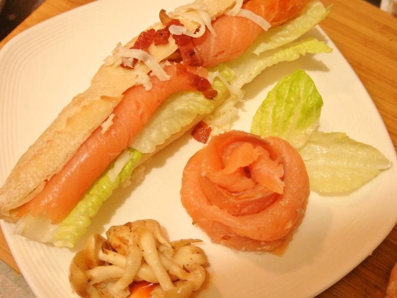 �̠`�������С�������