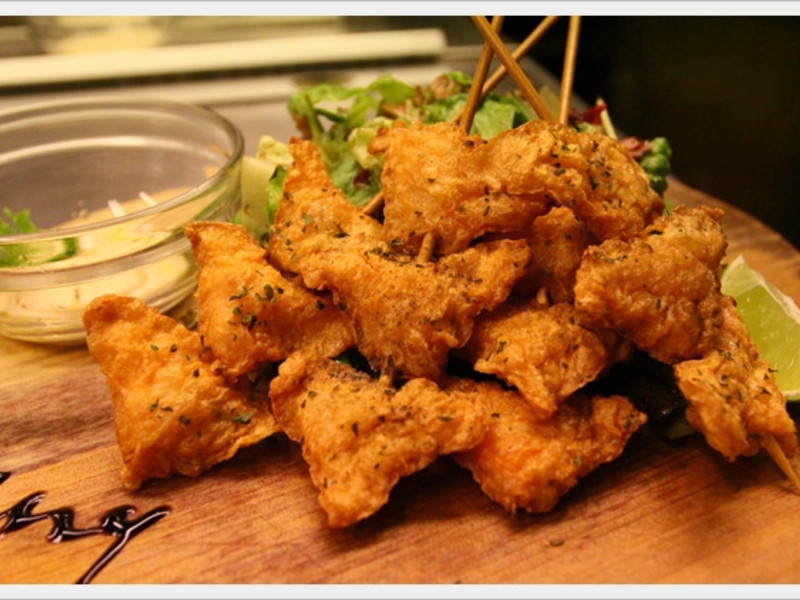 黄金酥脆串串海鲜饺的做法
