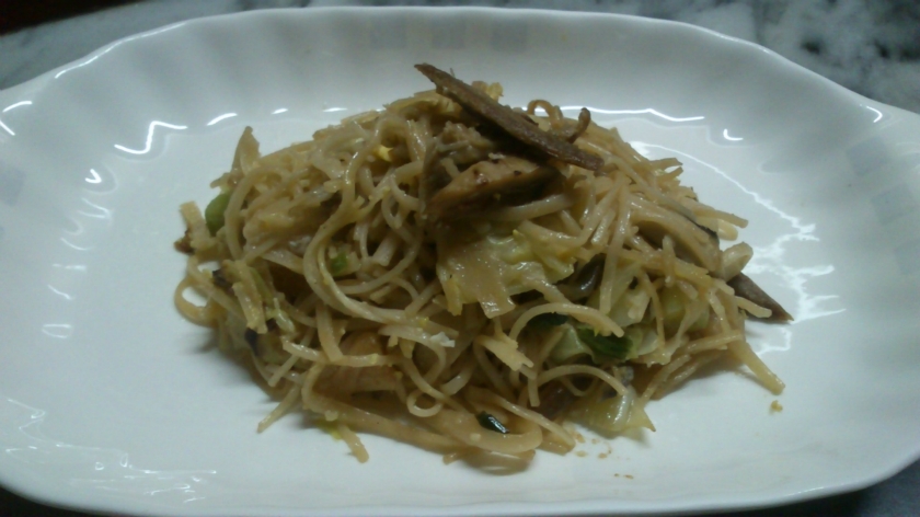 张妈妈的鸭肉炒面的做法