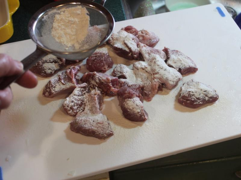 ��Ƹ����������