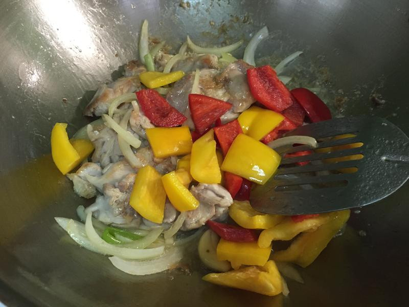 �ʽ���м����ҵ�����