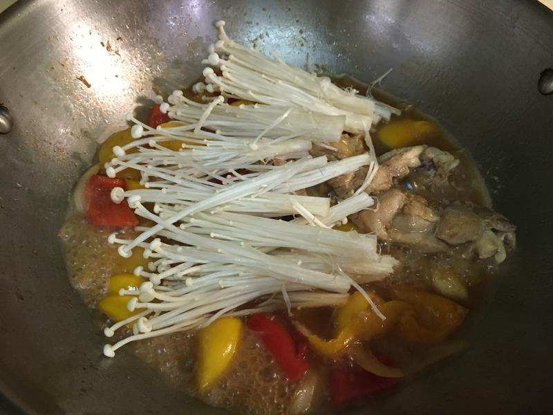 �ʽ���м����ҵ�����