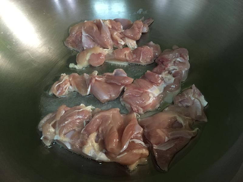 �ʽ���м����ҵ�����