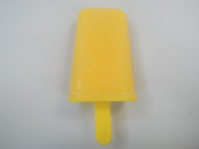 â������������