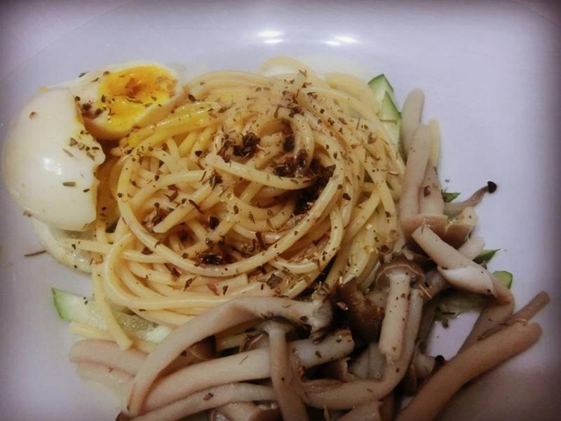 ���к���魴���������� S������������