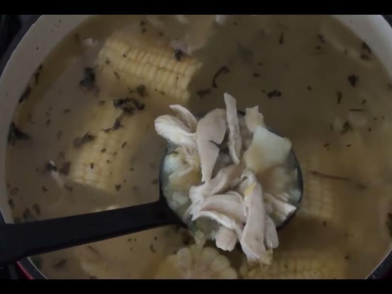 ���ױ�����������(Ajiaco)������