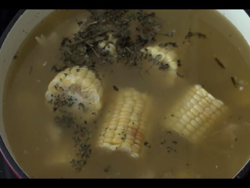 ���ױ�����������(Ajiaco)������