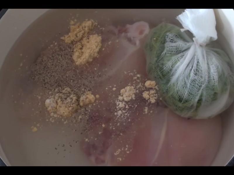 ���ױ�����������(Ajiaco)������