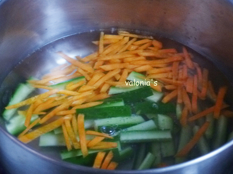 ���߰���˿������